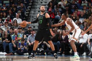 台上的声誉 台上的声誉