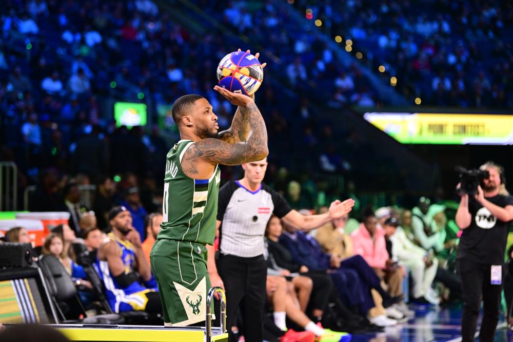 热火依旧不 热火依旧不